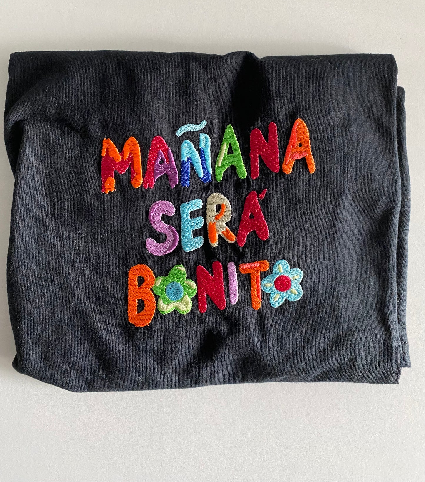 Manana sera bonito Tee